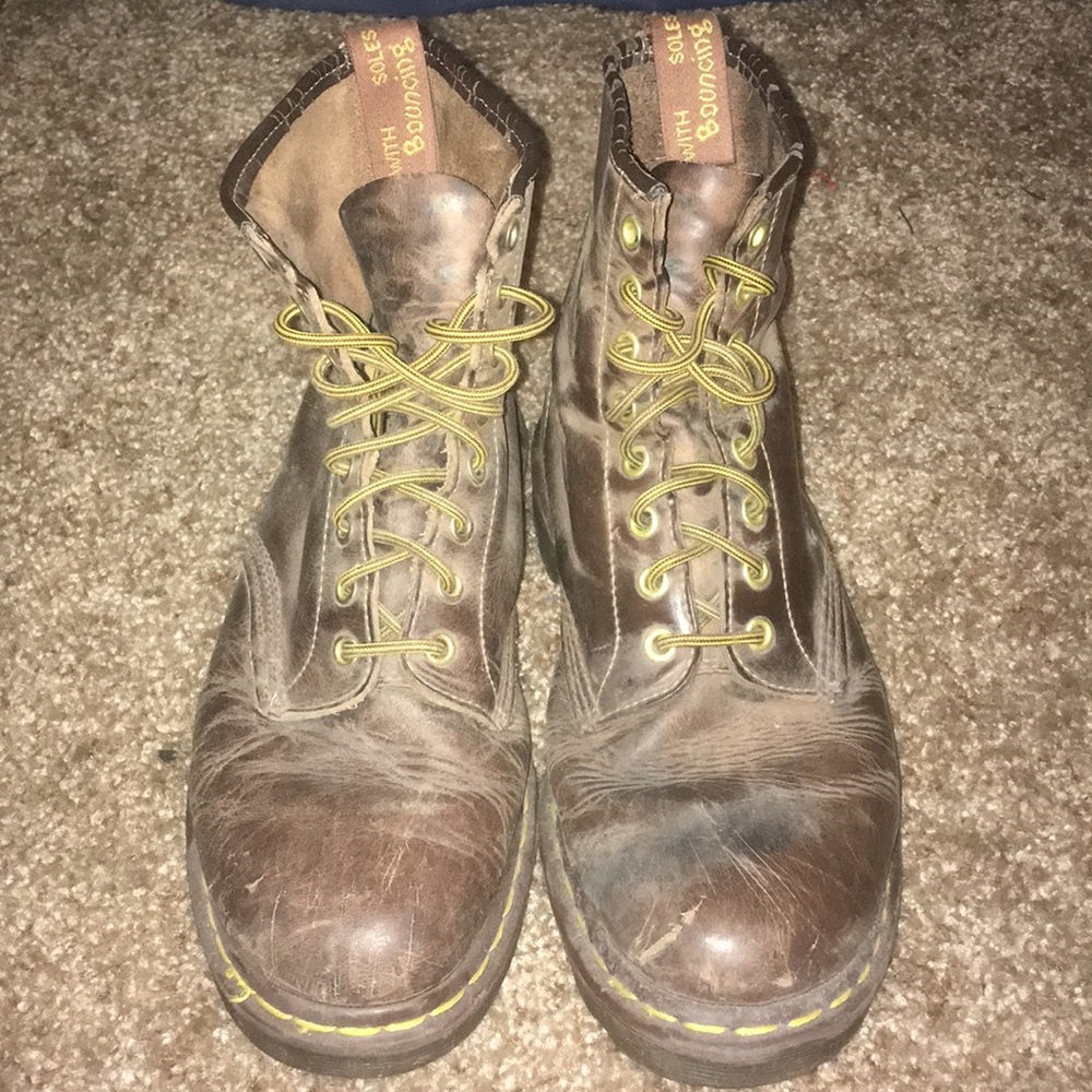 Dr. Martens eight eye boots, brown